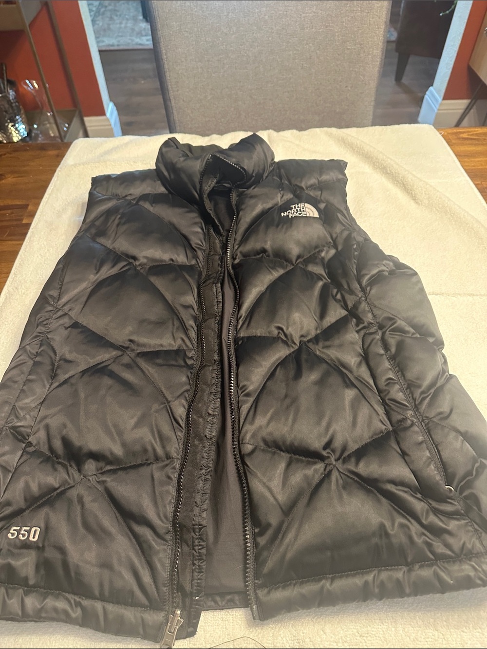 The North Face Black Quilted 550 Insulated Vest for women
